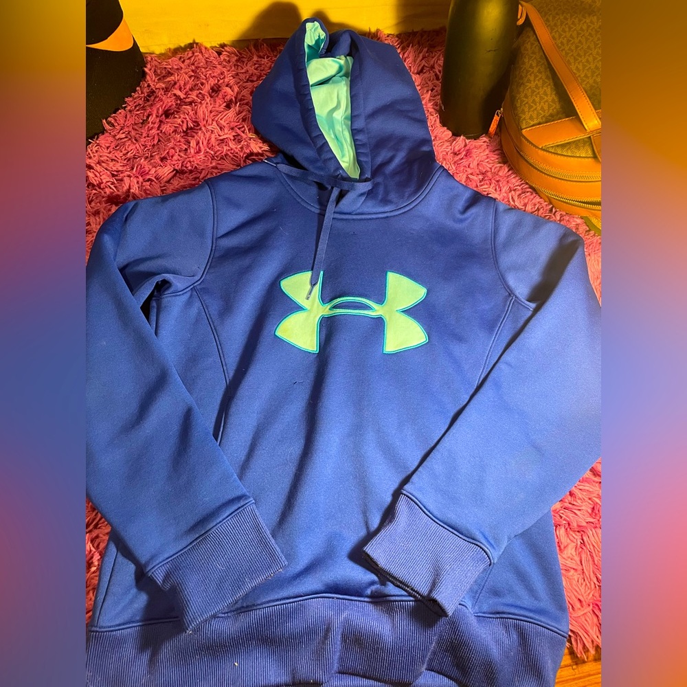 Womens UnderArmour Hoodie